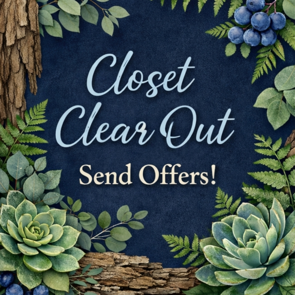 Smoke Free Home 🚭 Closet Clear Out, All Reasonable Offers Accepted!